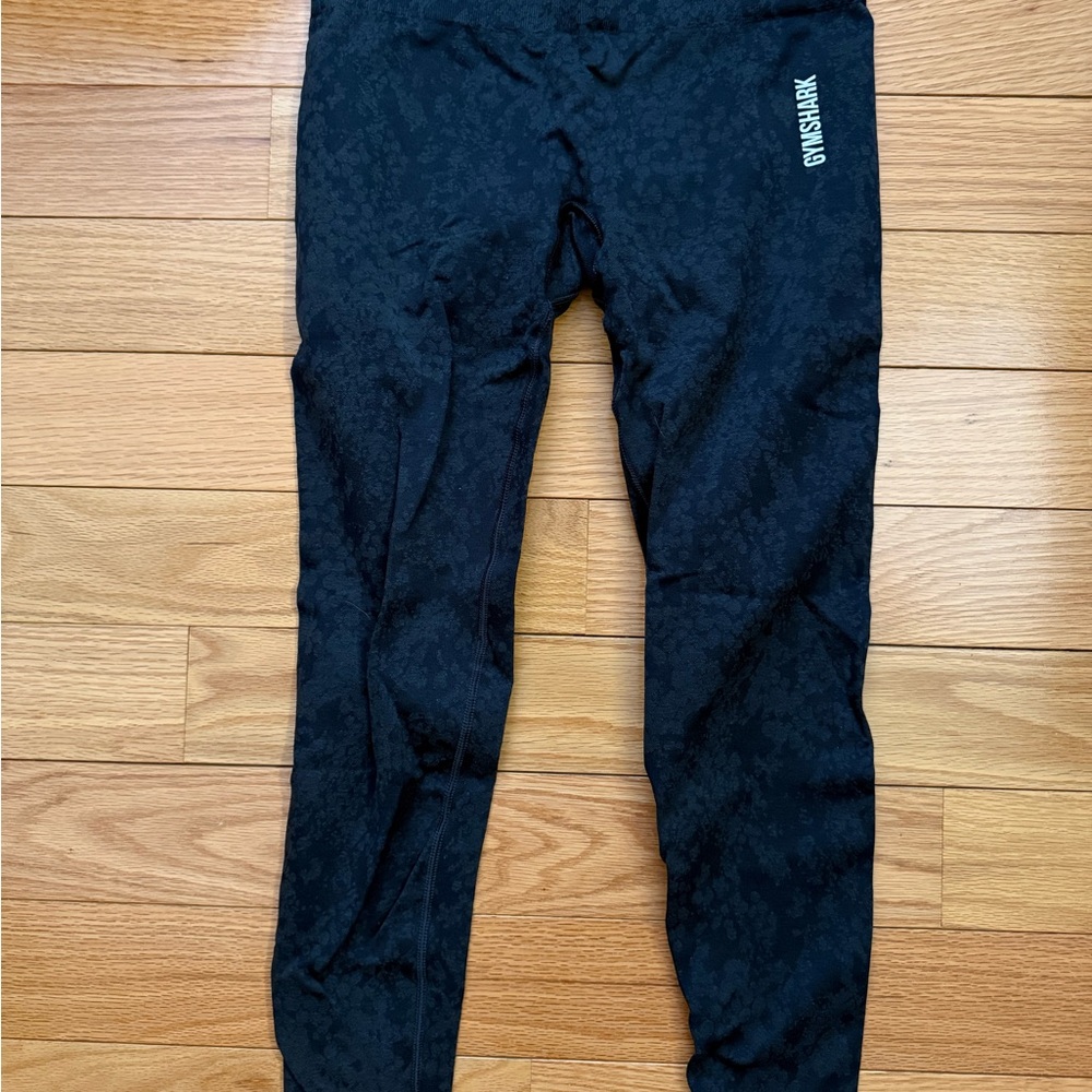 Gymshark Women’s Dark Patterned Leggings